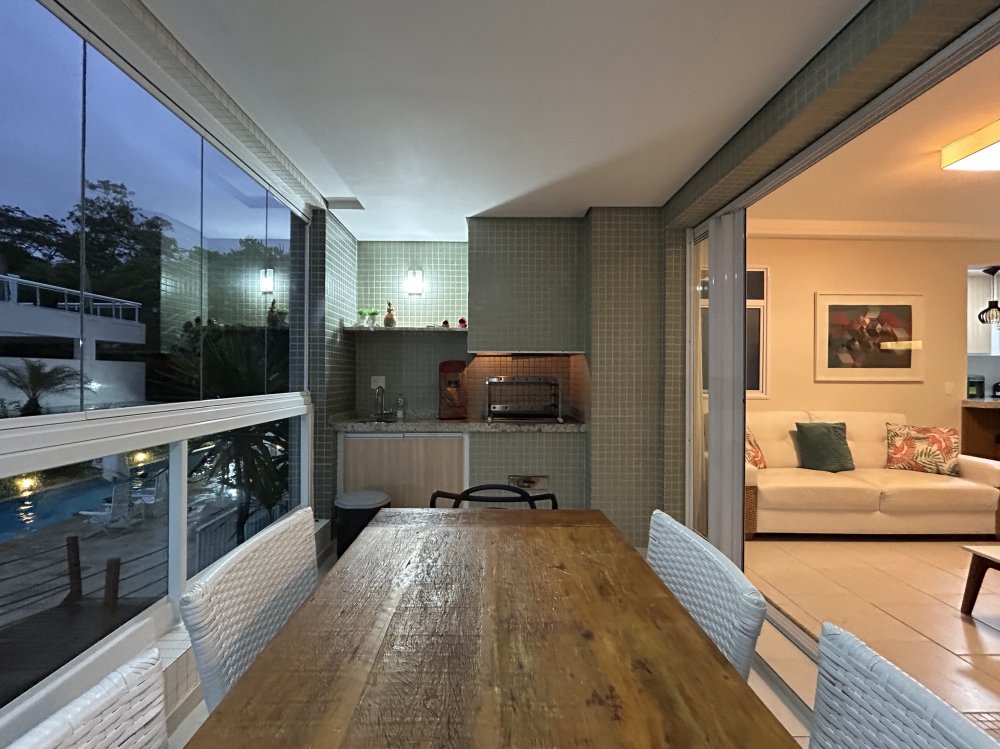 Apartamento - Venda - Riviera de So Loureno - Bertioga - SP