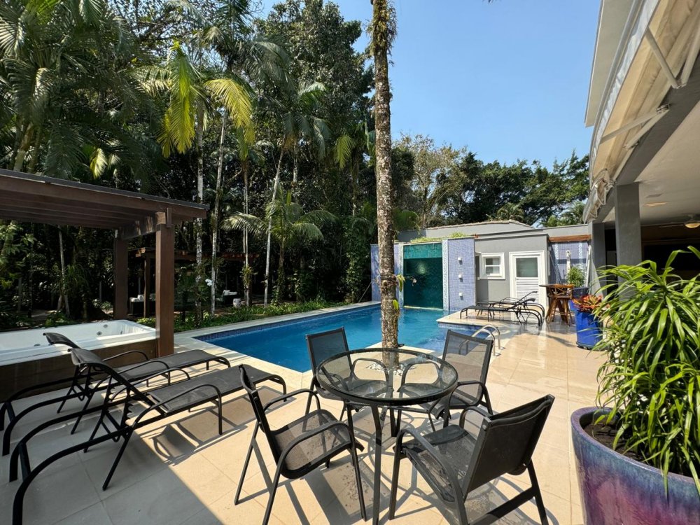 Casa - Venda - Riviera de São Lourenço - Bertioga - SP